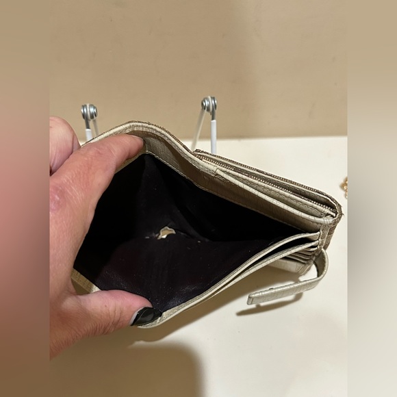 Gucci GG Hasler Horsebit Bifold Wallet - Picture 9 of 13